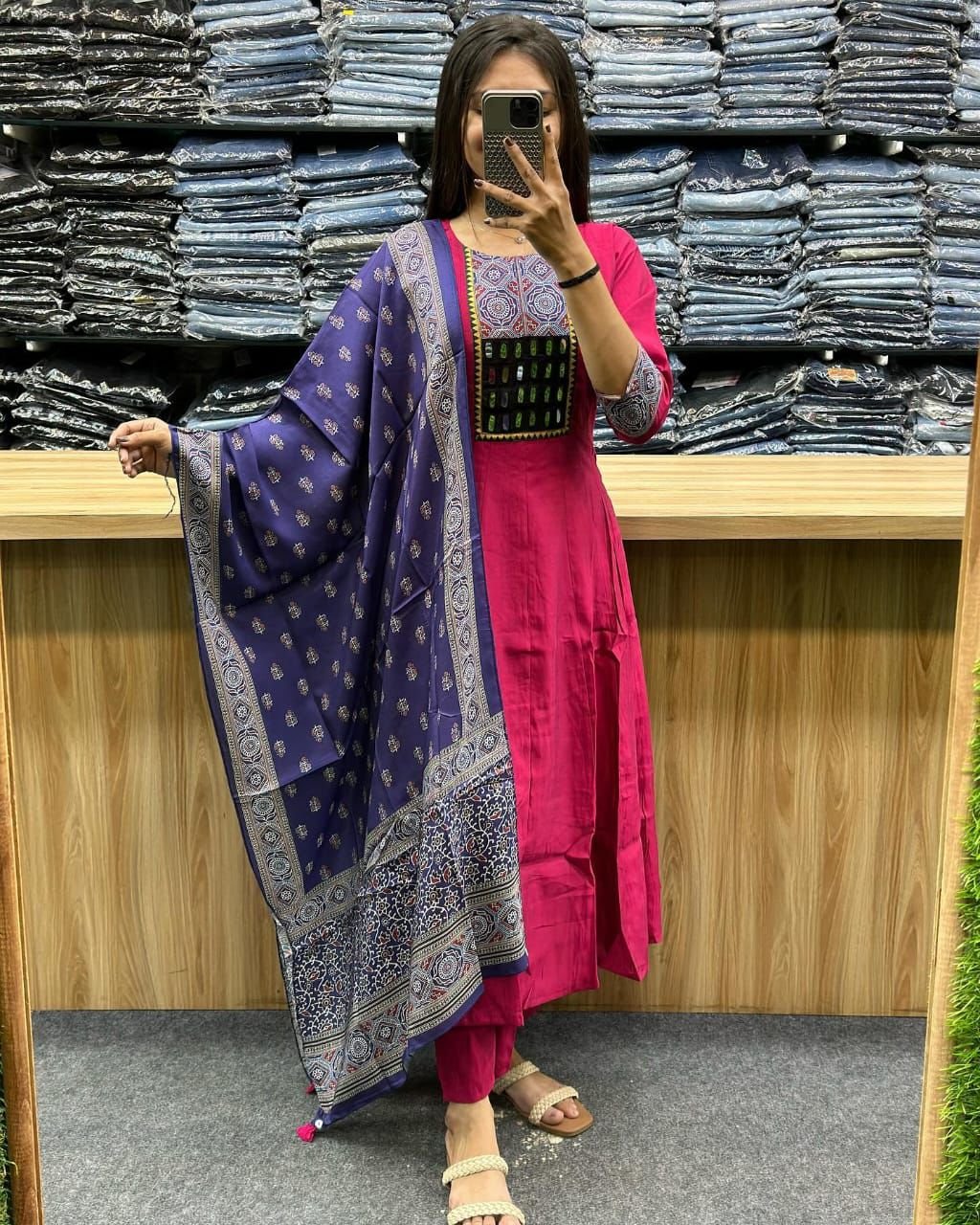 Pink Cotton Kurta Set with Contrasting Printed Dupatta for Women